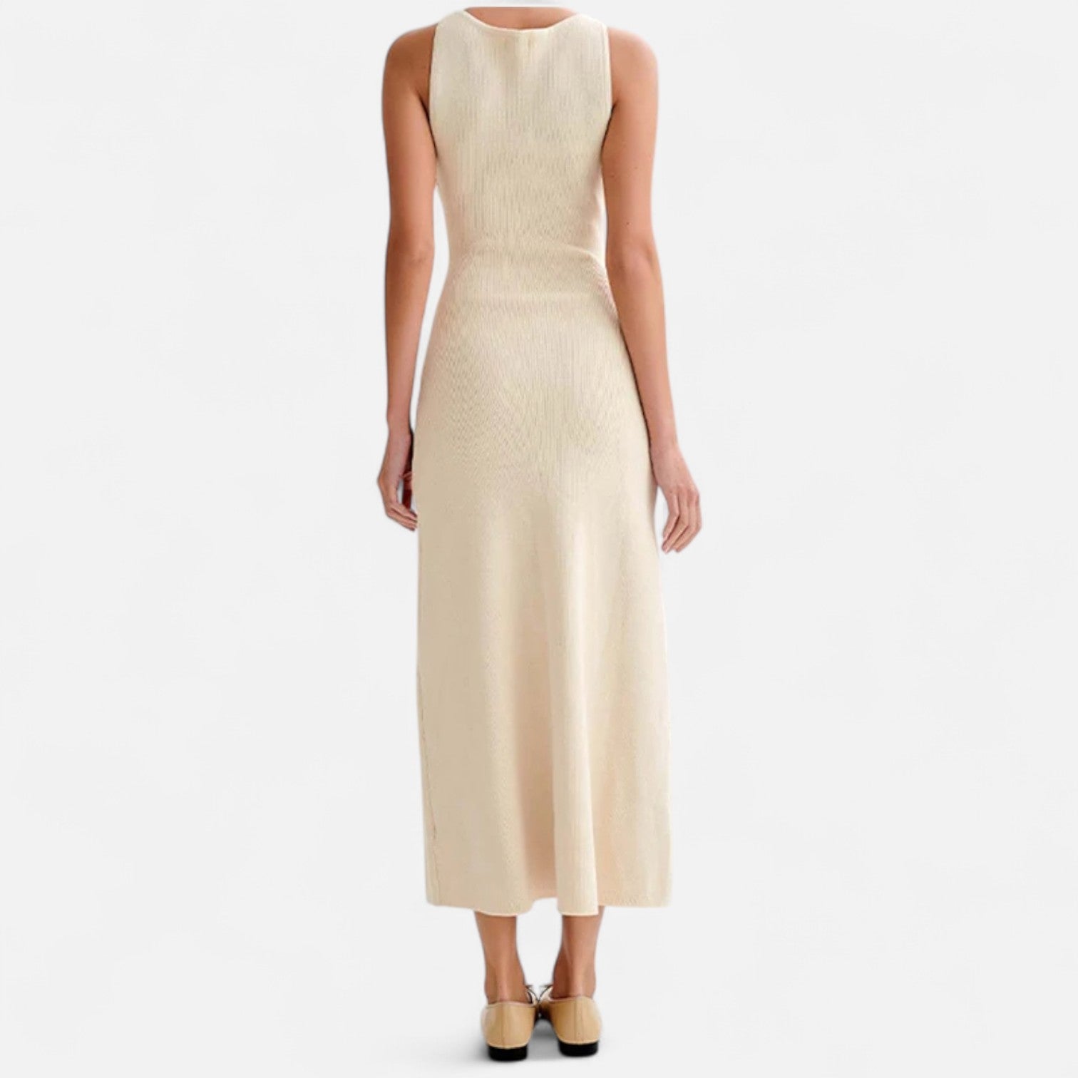 Mevassi | Women’s Long Knitted Maxi Dress with Round Neck – Sleeveless Fine Knit with Faux Pockets